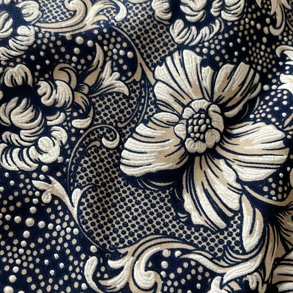 Glamour Dress Women Size 14P Navy Gray White Print Slim Cut Trumpet Sleeves - Picture 5 of 11